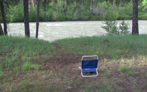 Lone-chair-by-the-river